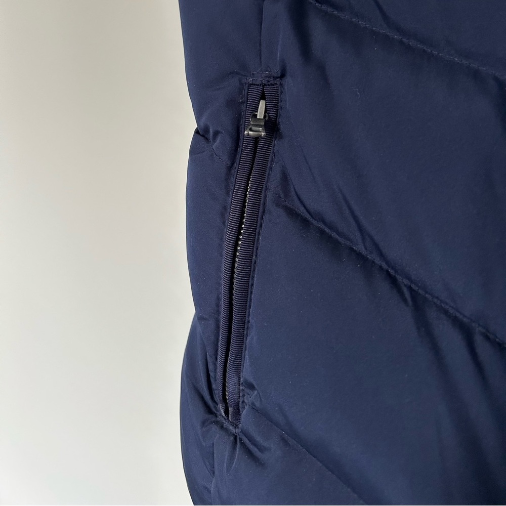 GAP puffer vest - Picture 3 of 5